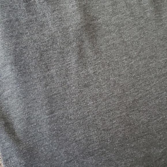 Lula roe colorful print 3/4 sleeved gray top. EUC! Very comfortable. - Picture 5 of 5